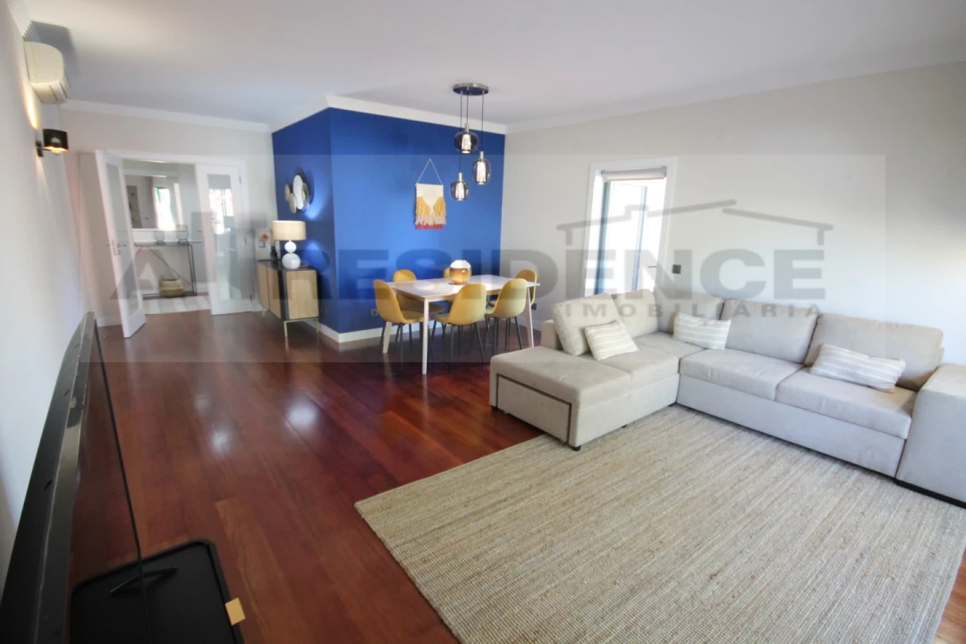 Apartamento T2 para Venda em Albufeira e Olhos de Água Foto 2