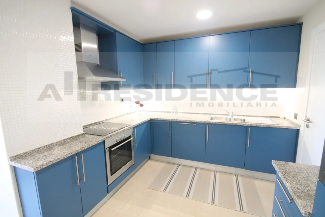 Apartamento T2 para Venda em Albufeira e Olhos de Água Foto 17