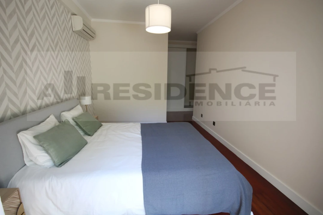 Apartamento T2 para Venda em Albufeira e Olhos de Água Foto 39