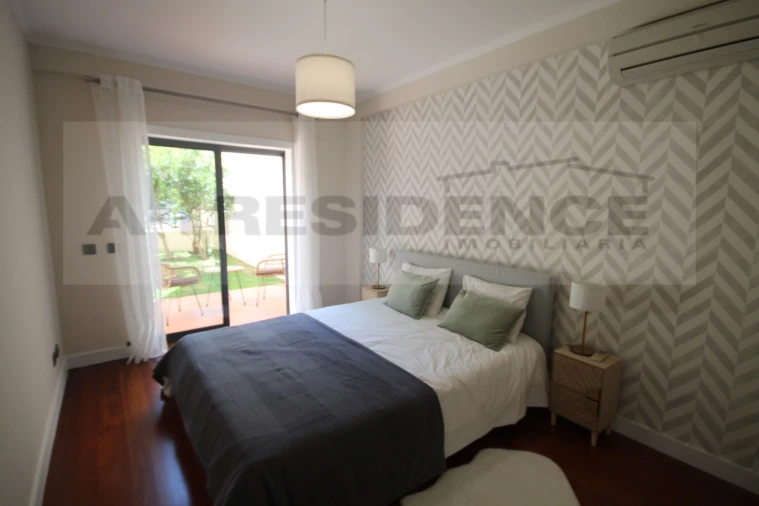 Apartamento T2 para Venda em Albufeira e Olhos de Água Foto 38