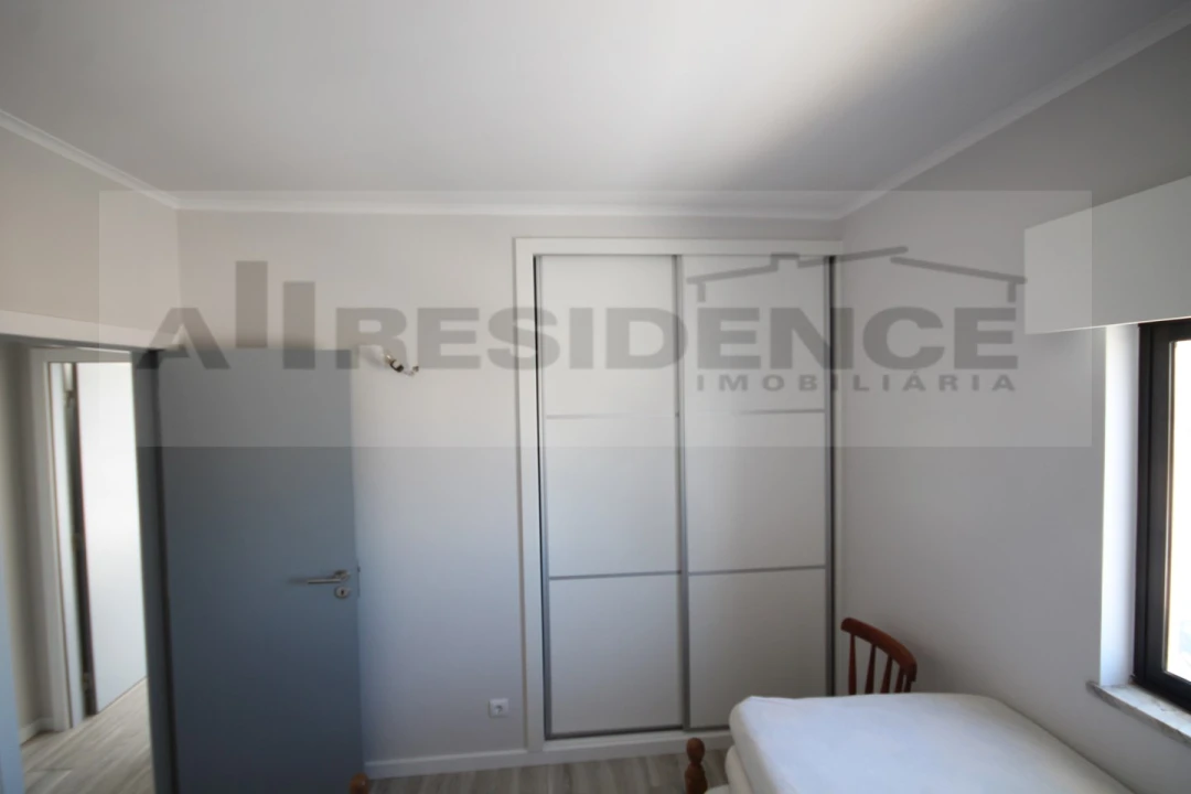 Apartamento T2 para Venda em Albufeira e Olhos de Água Foto 14