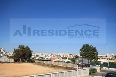 Apartamento T2 para Venda em Albufeira e Olhos de Água