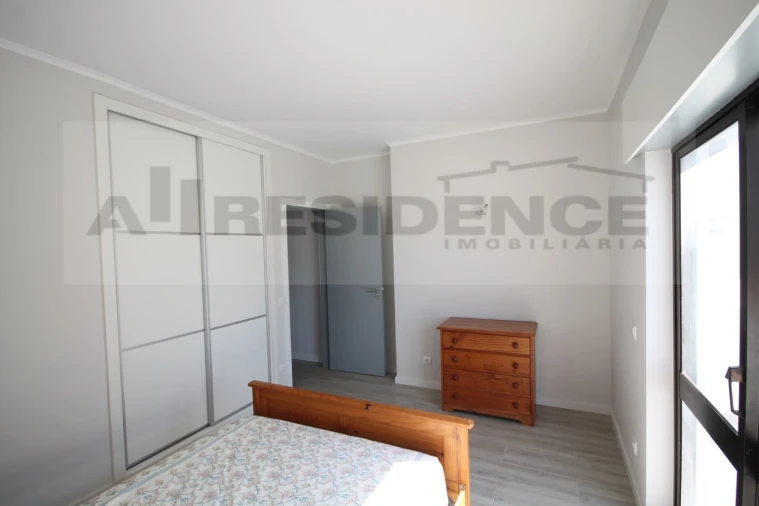 Apartamento T2 para Venda em Albufeira e Olhos de Água Foto 18
