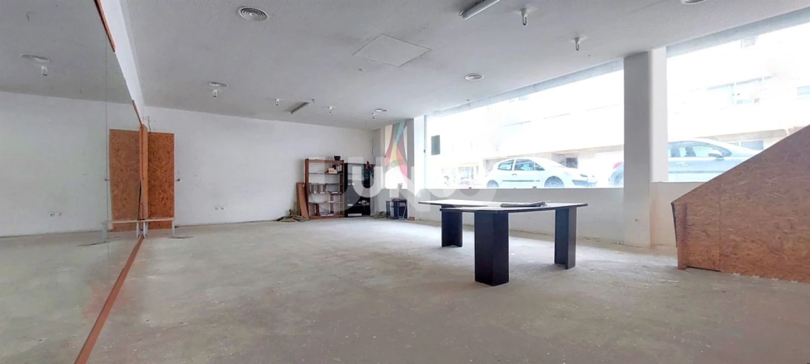 Loja para Arrendamento em Santa Maria da Feira, Travanca, Sanfins e Espargo Foto 6