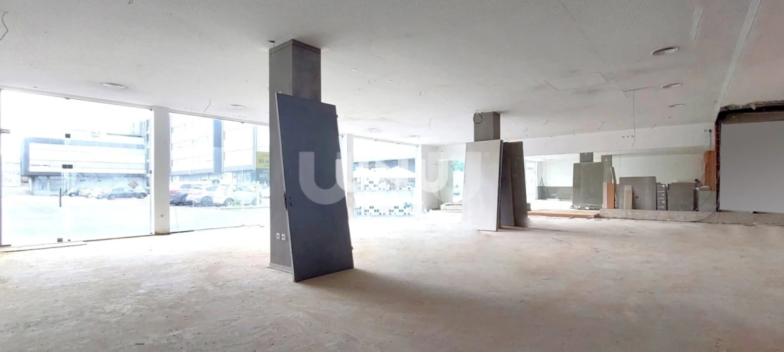 Loja para Arrendamento em Santa Maria da Feira, Travanca, Sanfins e Espargo Foto 12