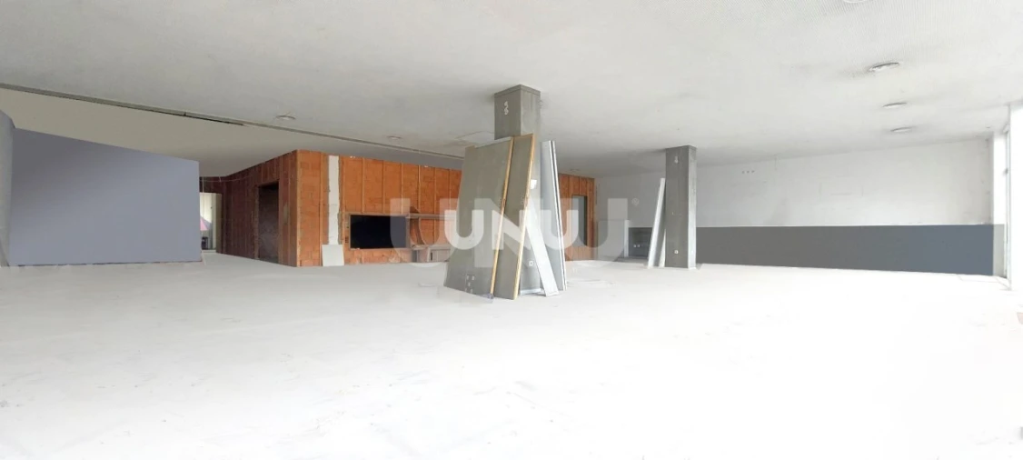 Loja para Arrendamento em Santa Maria da Feira, Travanca, Sanfins e Espargo Foto 13