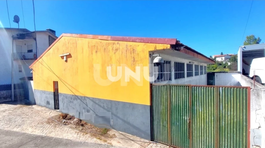 Armazém para Venda em Vila de Cucujães Foto 3