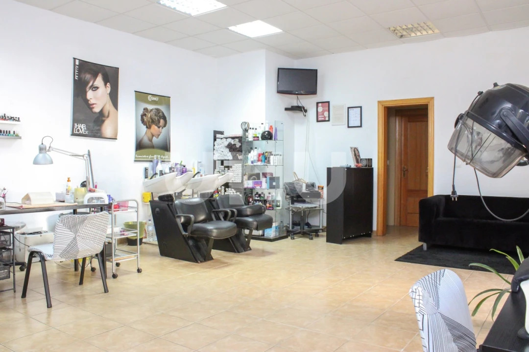 Loja para Venda em Carregado e Cadafais Foto 11