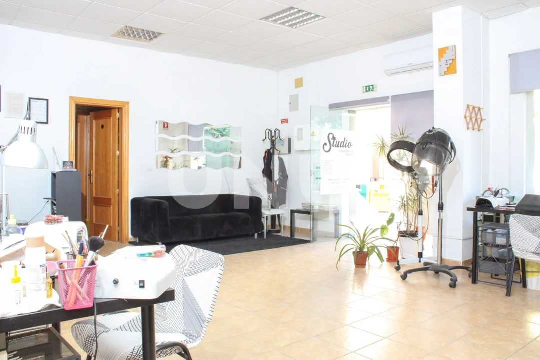 Loja para Venda em Carregado e Cadafais Foto 12