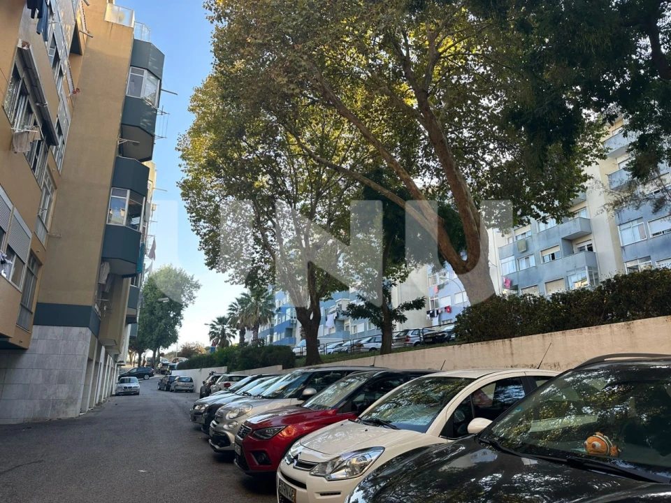 Armazém para Arrendamento em Algés, Linda-A-Velha e Cruz Quebrada-Dafundo Foto 7