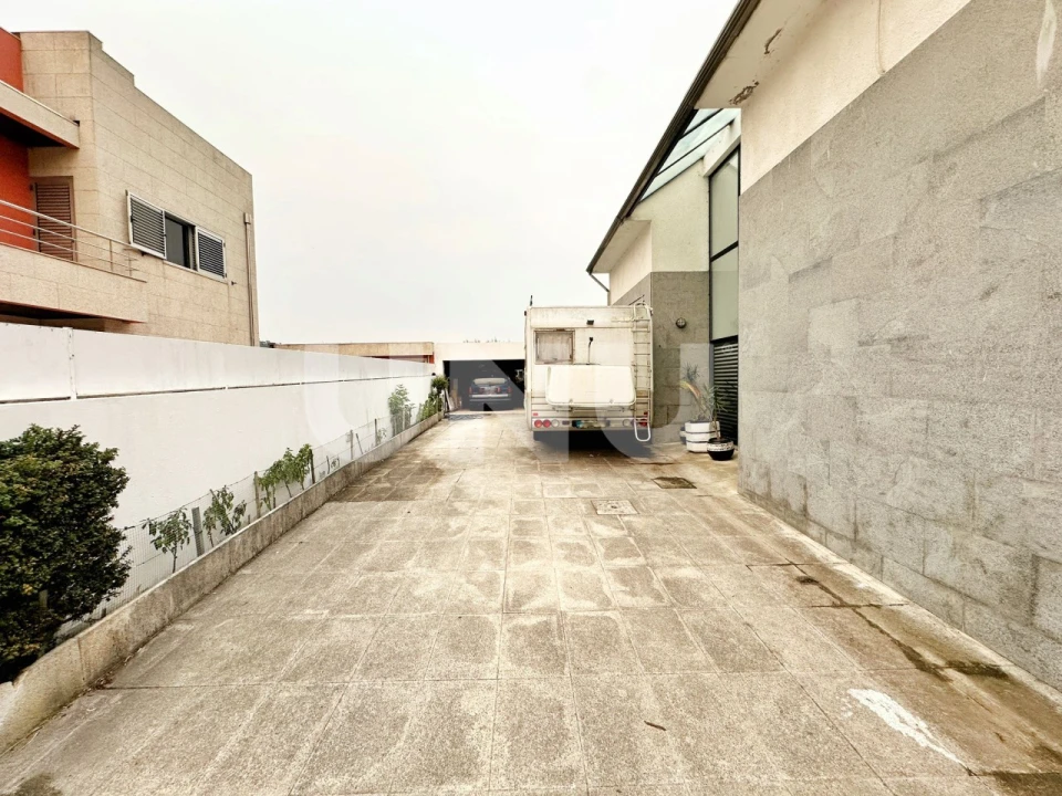 Moradia T6 para Venda em Aveleda Foto 27