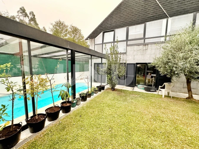 Moradia T6 para Venda em Aveleda Foto 2