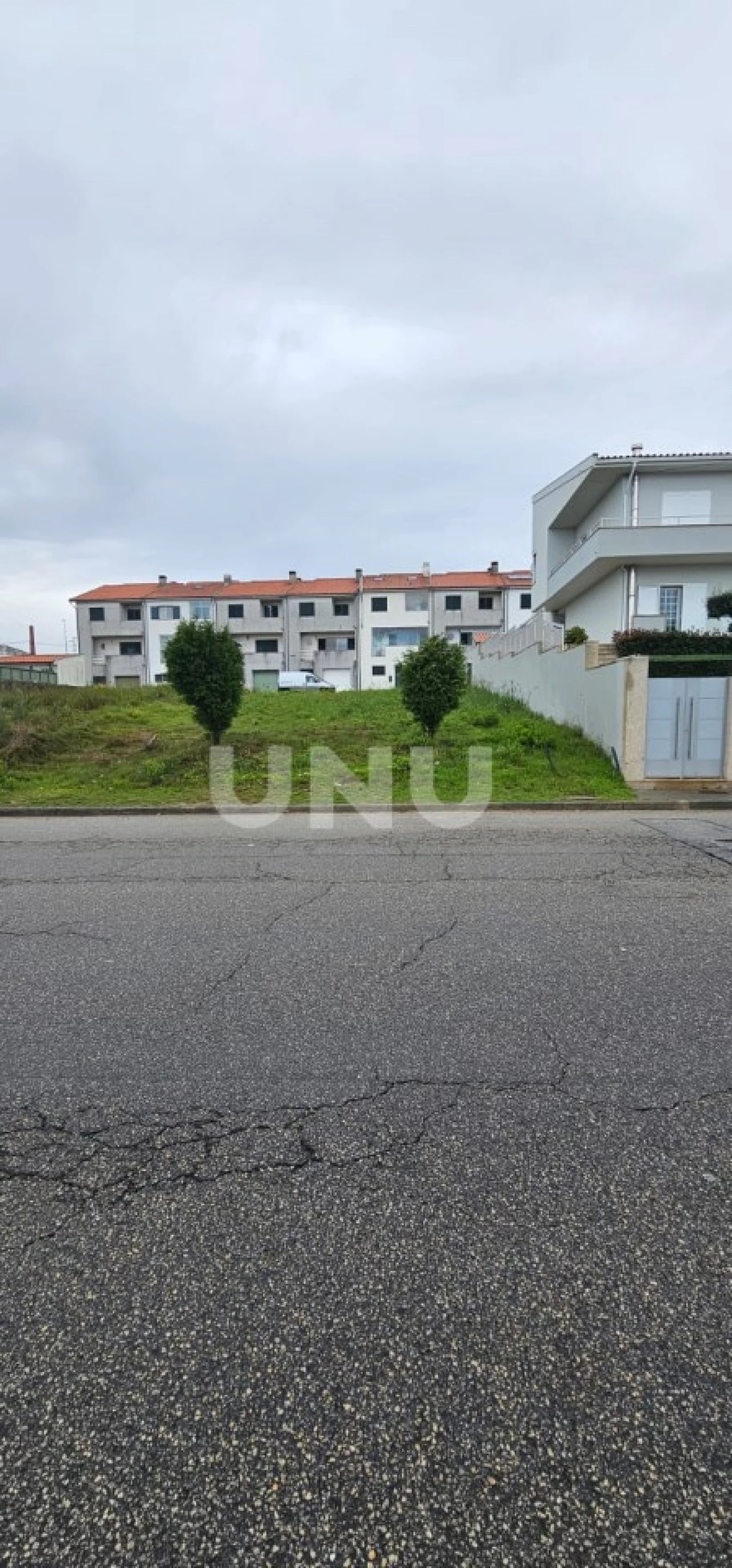 Terreno para Venda em Santa Maria de Lamas Foto 5
