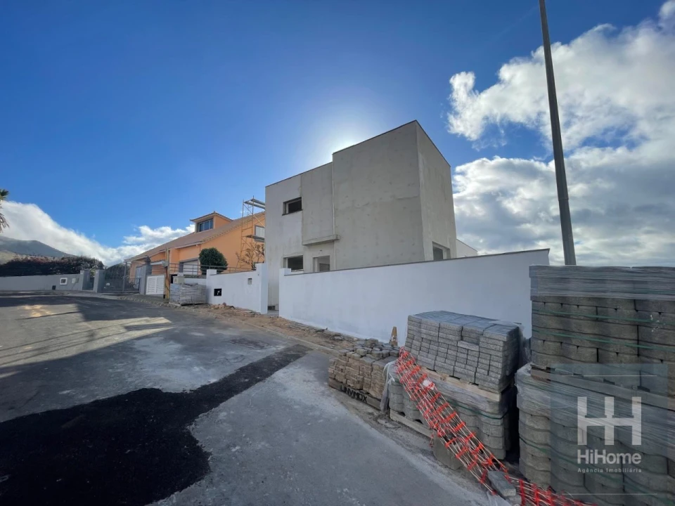 Moradia T3 para Venda em Porto Santo Foto 23