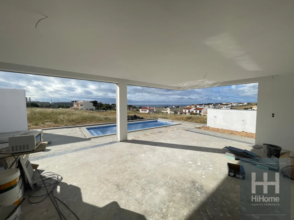 Moradia T3 para Venda em Porto Santo Foto 8