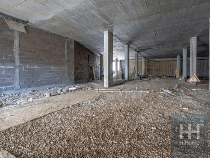 Loja para Venda em Machico Foto 15