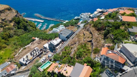 Moradia T3 para Venda em Calheta