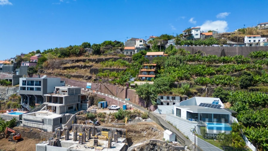 Moradia T3 para Venda em Calheta Foto 18