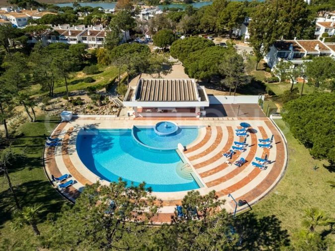 Apartamento T1 para Venda em Almancil Foto 19