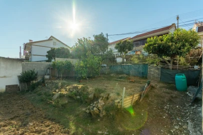Terreno para Venda em Alverca do Ribatejo e Sobralinho