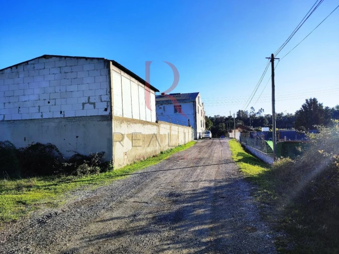 Armazém para Venda em Santo Antonio da Charneca Foto 9