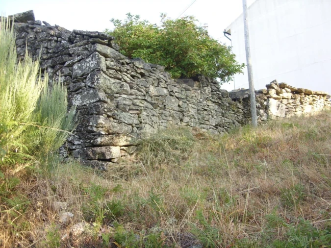 Terreno para Venda em Tarouca e Dálvares Foto 7