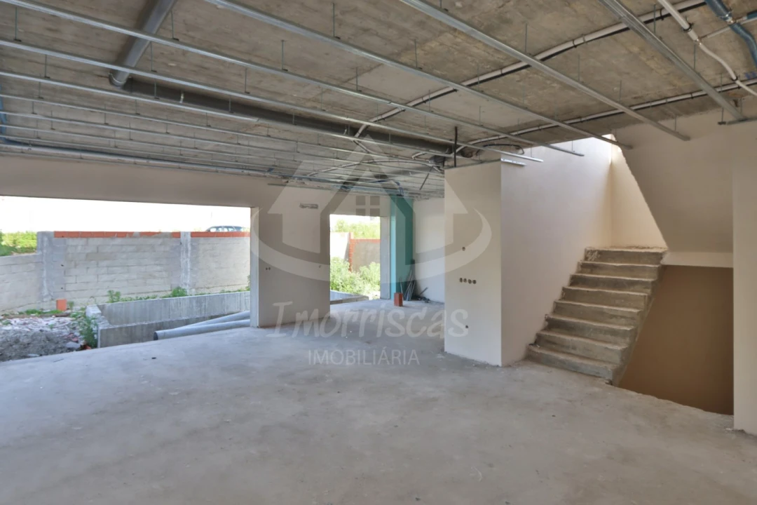 Moradia T4 para Venda em Santa Iria de Azoia, São João da Talha e Bobadela Foto 6