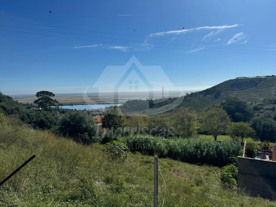 Terreno para Venda em Vila Franca de Xira Foto 1