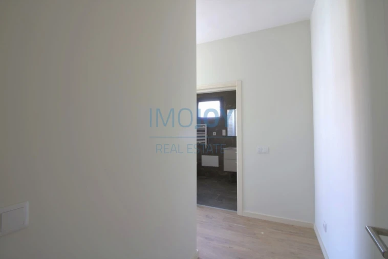 Apartamento T4 para Venda em Portimão Foto 15