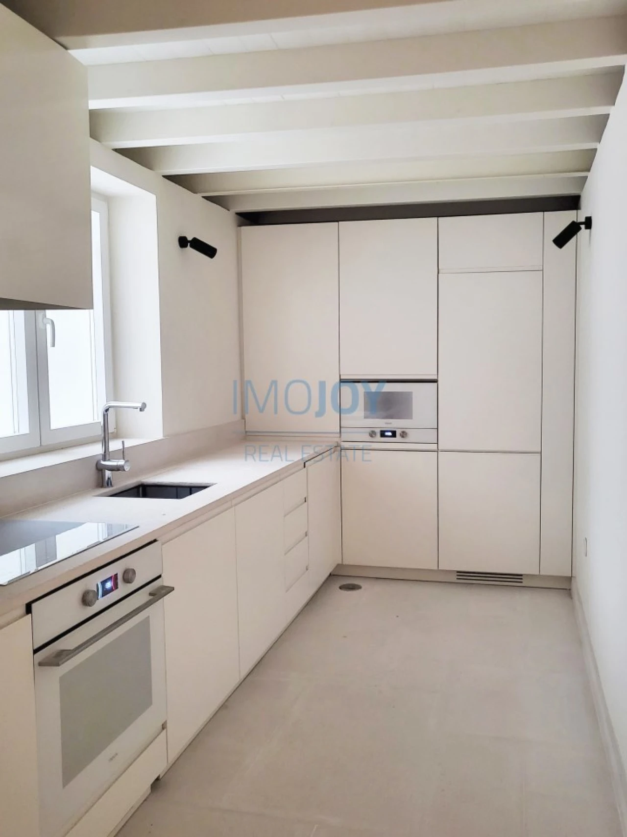 Moradia T2 para Venda em Santa Maria da Devesa Foto 13