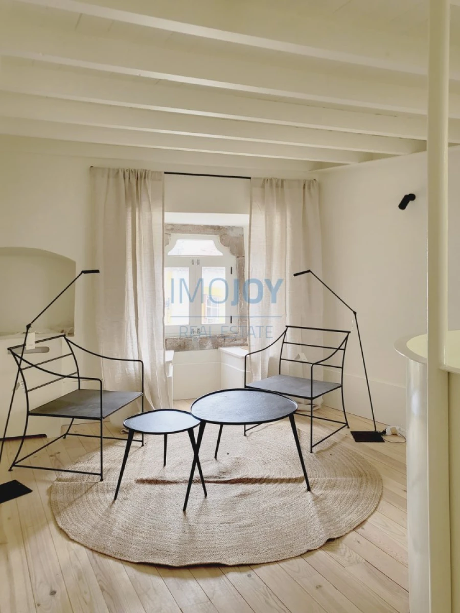 Moradia T2 para Venda em Santa Maria da Devesa Foto 3