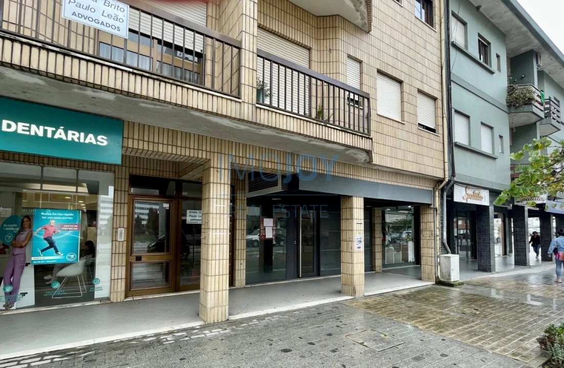 Loja para Venda em Paços de Ferreira Foto 17