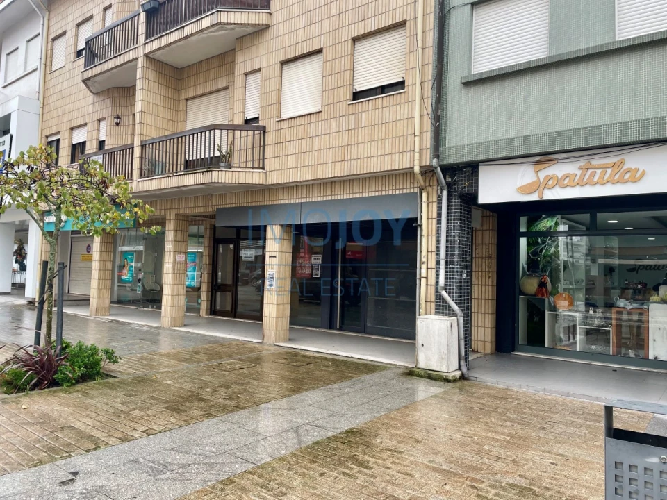 Loja para Venda em Paços de Ferreira Foto 18