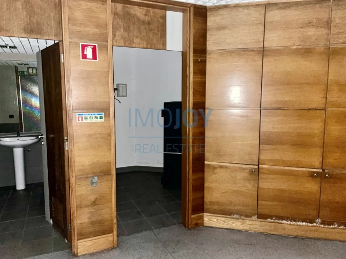 Loja para Venda em Paços de Ferreira Foto 16