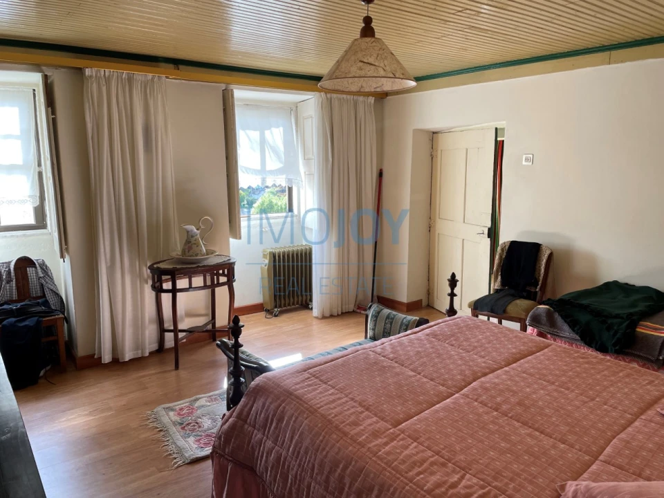 Quinta T4 para Venda em Vila Nova de Foz Côa Foto 23