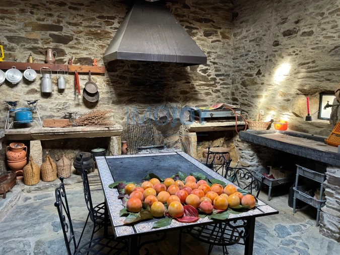 Quinta T4 para Venda em Vila Nova de Foz Côa Foto 14