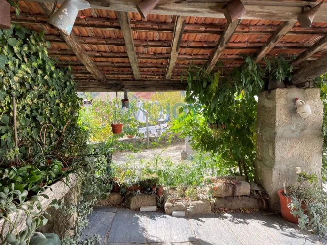 Quinta T4 para Venda em Vila Nova de Foz Côa Foto 43