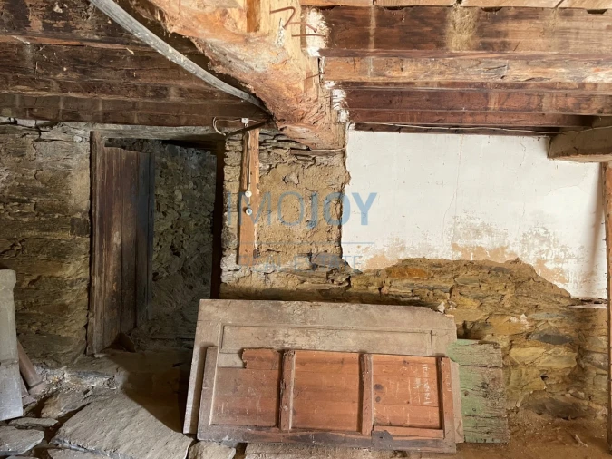 Quinta T4 para Venda em Vila Nova de Foz Côa Foto 57