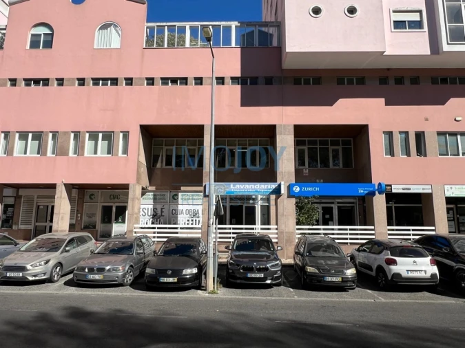 Loja para Arrendamento em Queluz e Belas Foto 12