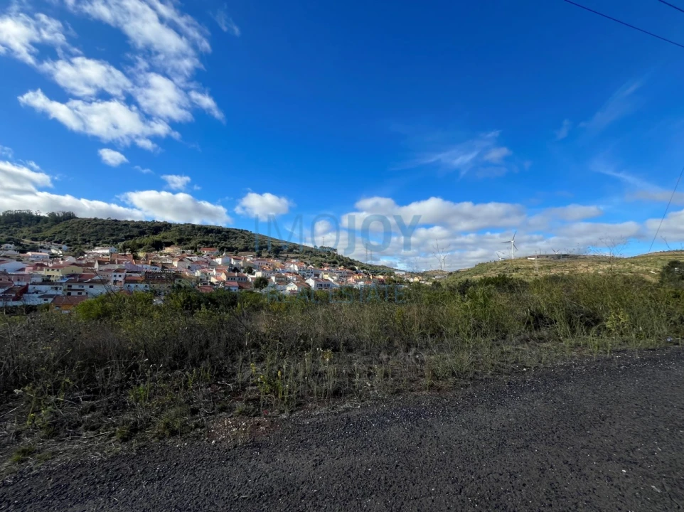 Terreno para Venda em Fanhões Foto 6