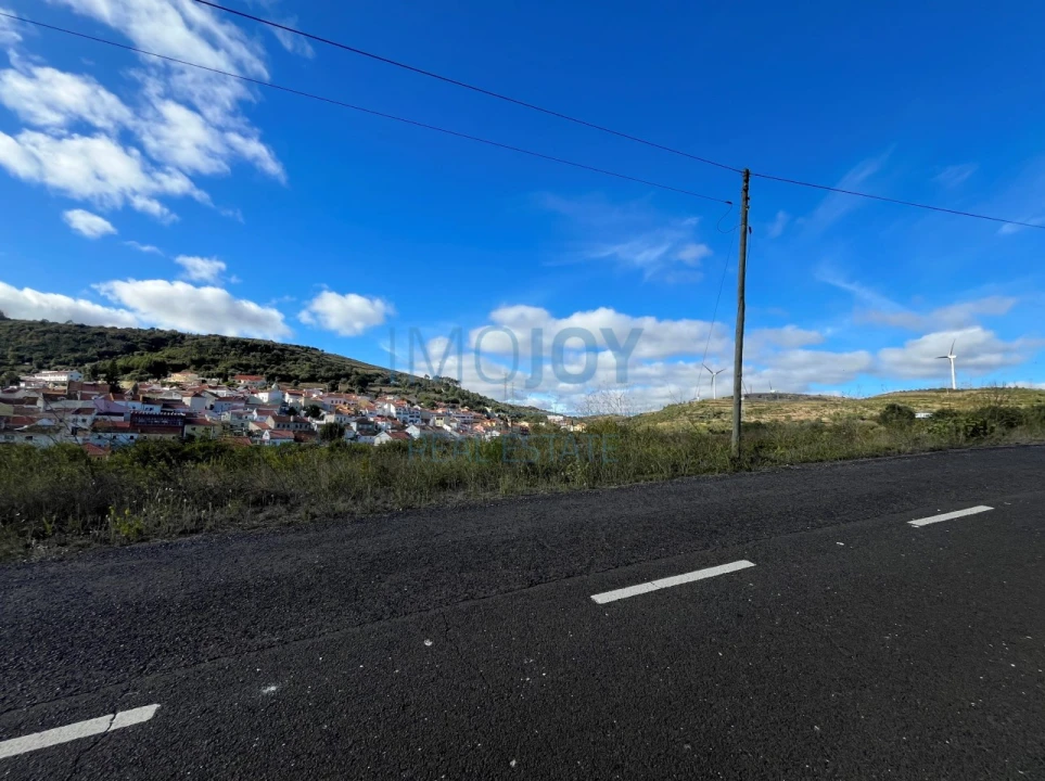Terreno para Venda em Fanhões Foto 13