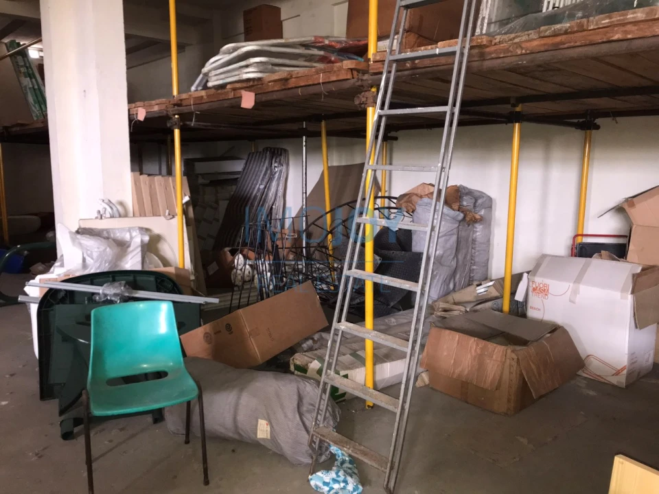 Armazém para Venda em Algés, Linda-A-Velha e Cruz Quebrada-Dafundo Foto 6