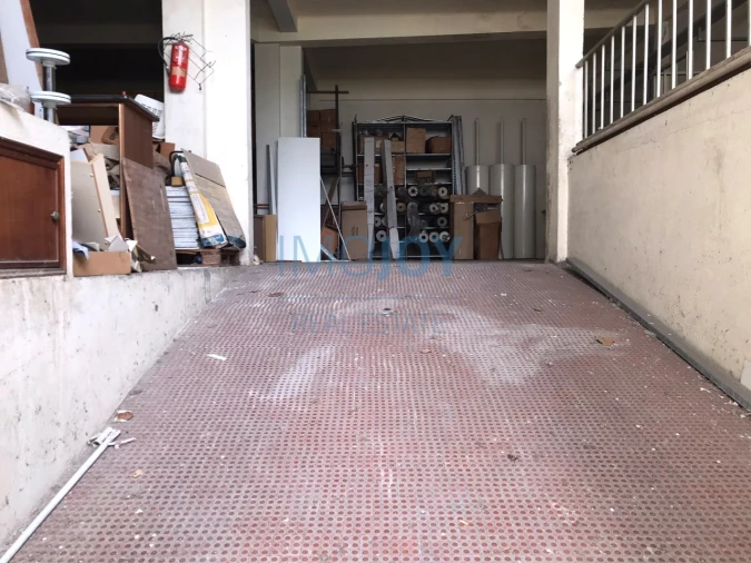 Armazém para Venda em Algés, Linda-A-Velha e Cruz Quebrada-Dafundo Foto 12