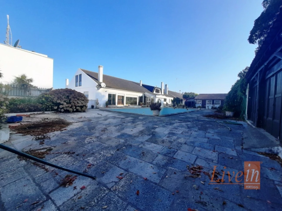 Apartamento T5 para Venda em A dos Cunhados e Maceira Foto 3