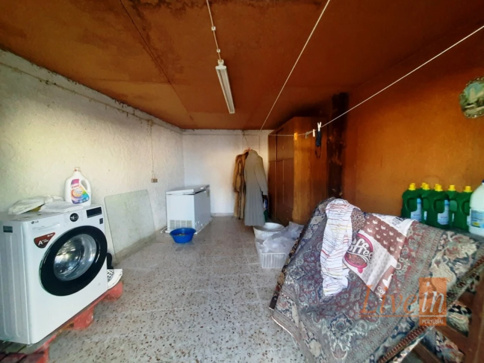 Apartamento T5 para Venda em A dos Cunhados e Maceira Foto 11