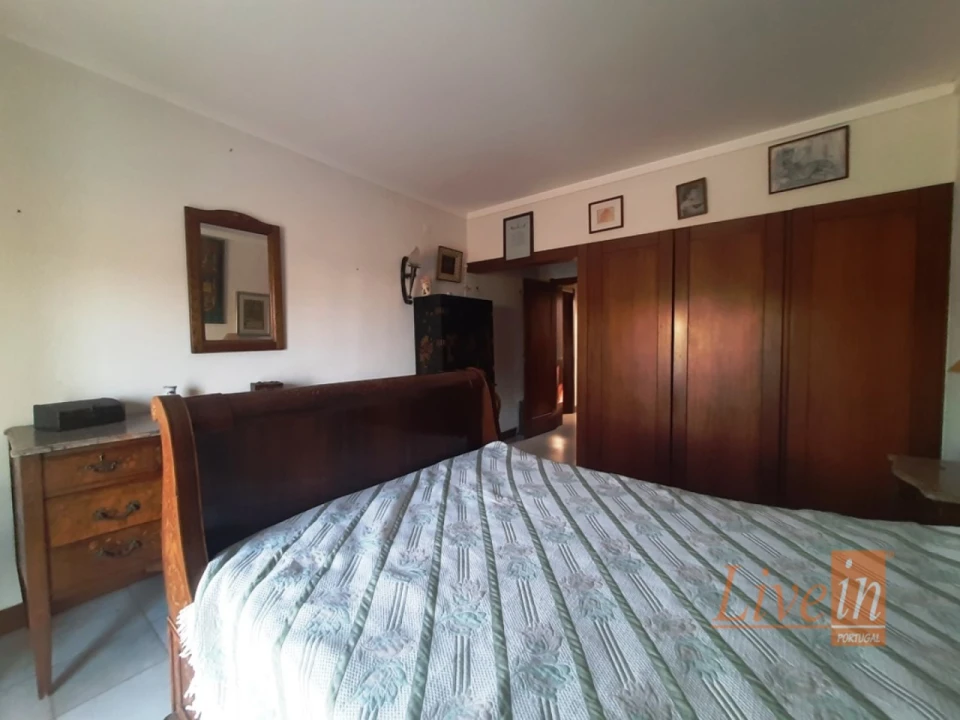 Apartamento T5 para Venda em A dos Cunhados e Maceira Foto 43