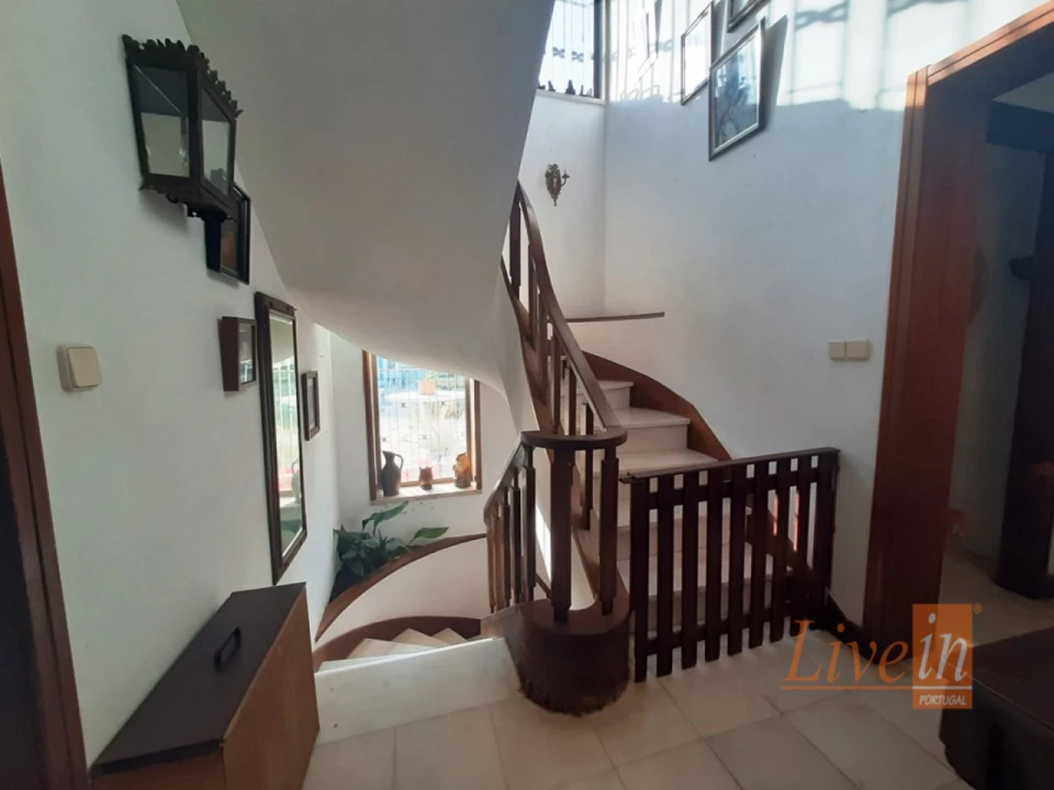 Apartamento T5 para Venda em A dos Cunhados e Maceira Foto 46