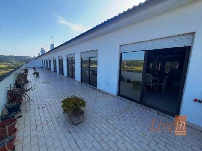 Apartamento T5 para Venda em A dos Cunhados e Maceira Foto 24