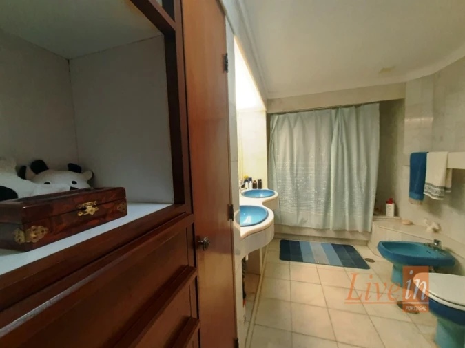 Apartamento T5 para Venda em A dos Cunhados e Maceira Foto 32