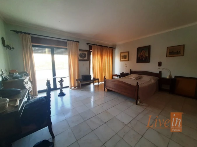 Apartamento T5 para Venda em A dos Cunhados e Maceira Foto 34